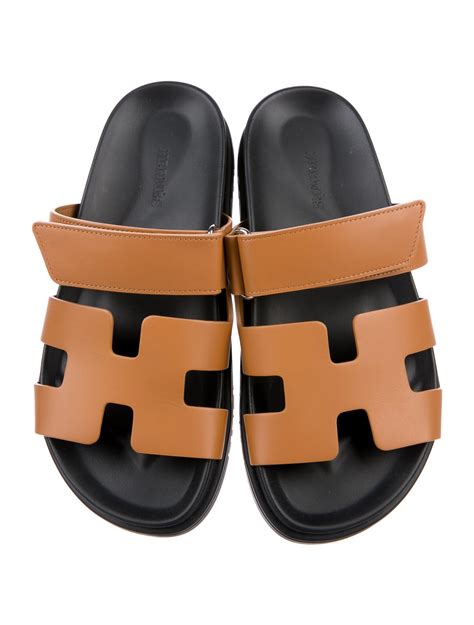 chinelas da hermès original|hermes chypre sandals.